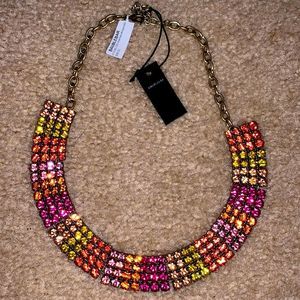 GORGEOUS BAUBLEBAR STATEMENT NECKLACE!